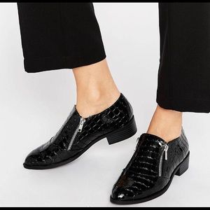 Black Patent Leather Faux Alligator Loafers